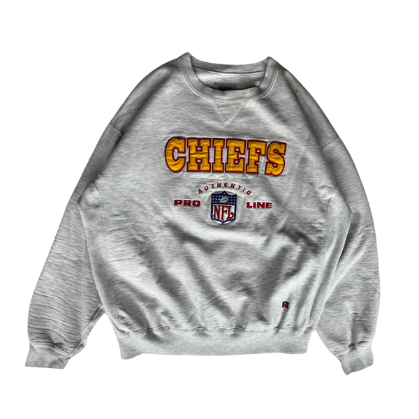 Fashion Vintage Kansas City Chiefs Sweatshirt Sz L Russell Athletic USA 90s Embroidered