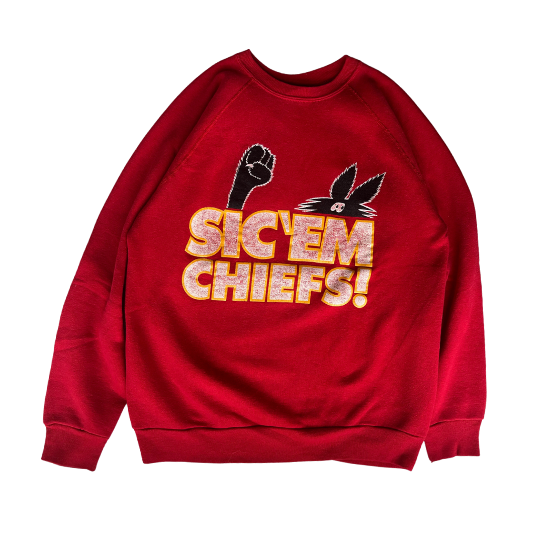 WESTSIDE STOREY VINTAGE | VINTAGE 80S KC WOLF SIC’EM CHIEFS SWEATSHIRT - Westside Storey