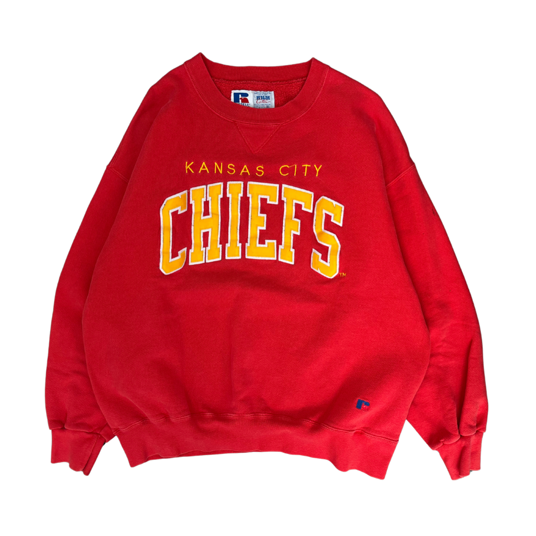 WESTSIDE STOREY VINTAGE | VINTAGE 90S RUSSELL EMBROIDERED PATCH KC CHIEFS SWEATSHIRT- RED - Westside Storey