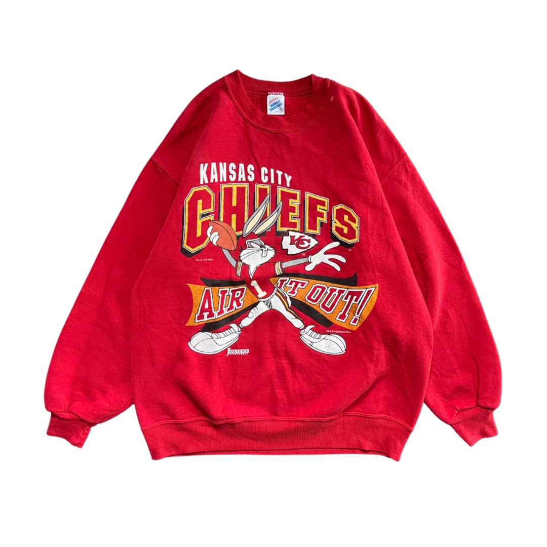 WESTSIDE STOREY VINTAGE | VINTAGE 1993 LOONEY TUNES BUGS BUNNY AIR IT OUT KC CHIEFS SWEATSHIRT- RED - Westside Storey