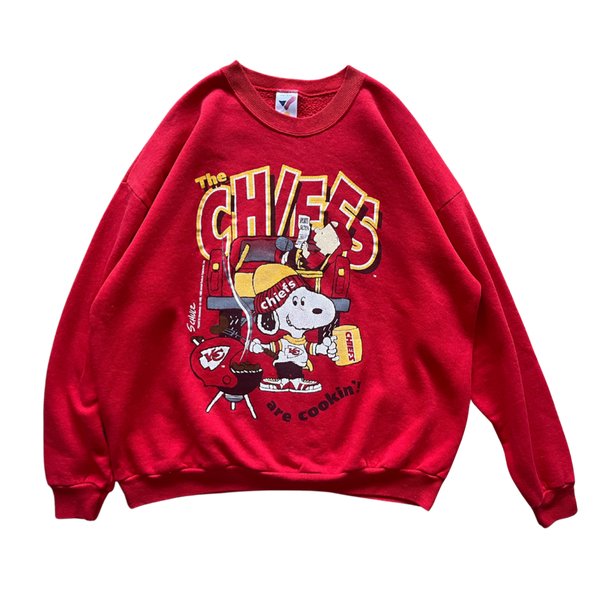 WESTSIDE STOREY VINTAGE | VINTAGE 90S SNOOPY COOKIN KC CHIEFS SWEATSHI -  Westside Storey