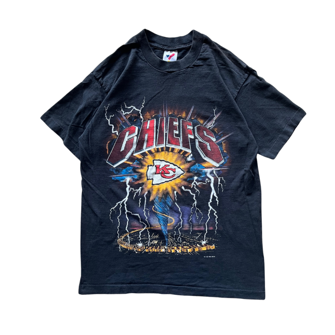 WESTSIDE STOREY VINTAGE | VINTAGE 90S TORNADO STORM LIGHTENING KC CHIEFS T-SHIRT - Westside Storey
