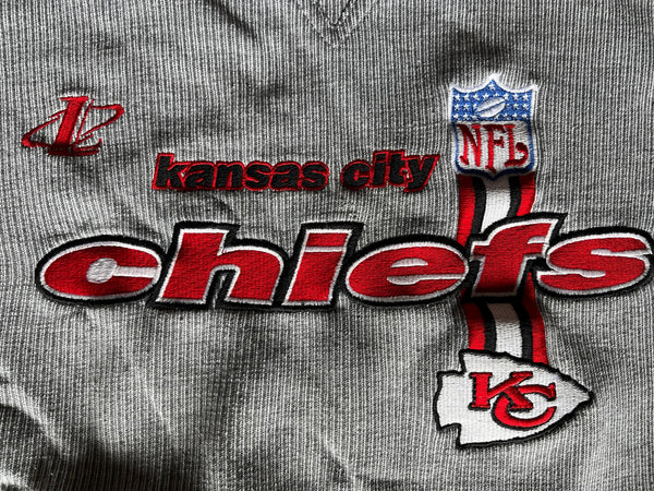 WESTSIDE STOREY VINTAGE  VINTAGE 90S CHIEFS LOGO ATHLETIC