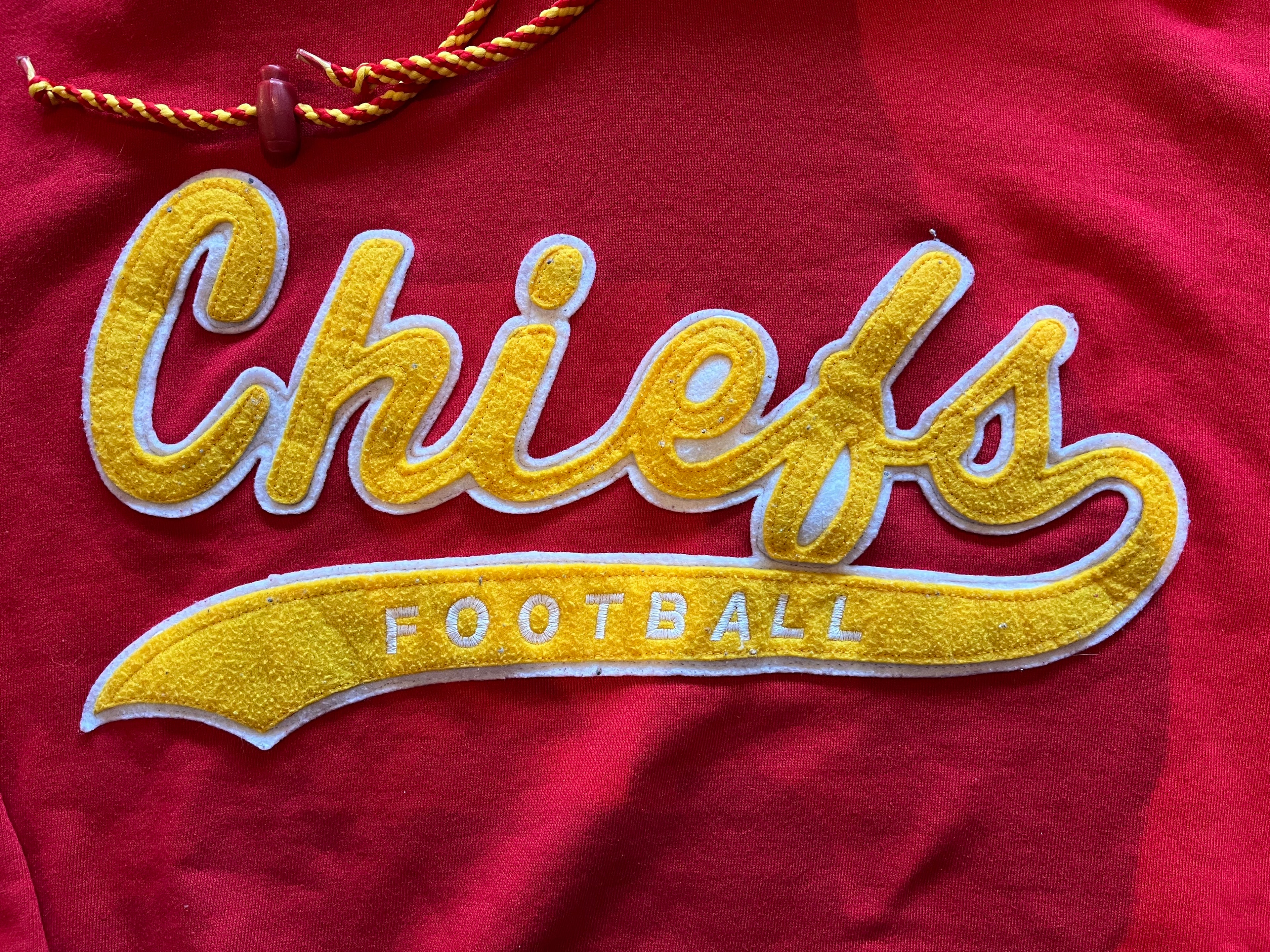 WESTSIDE STOREY VINTAGE | VINTAGE 90S STARTER CHIEFS SCRIPT HOODIE - Westside Storey