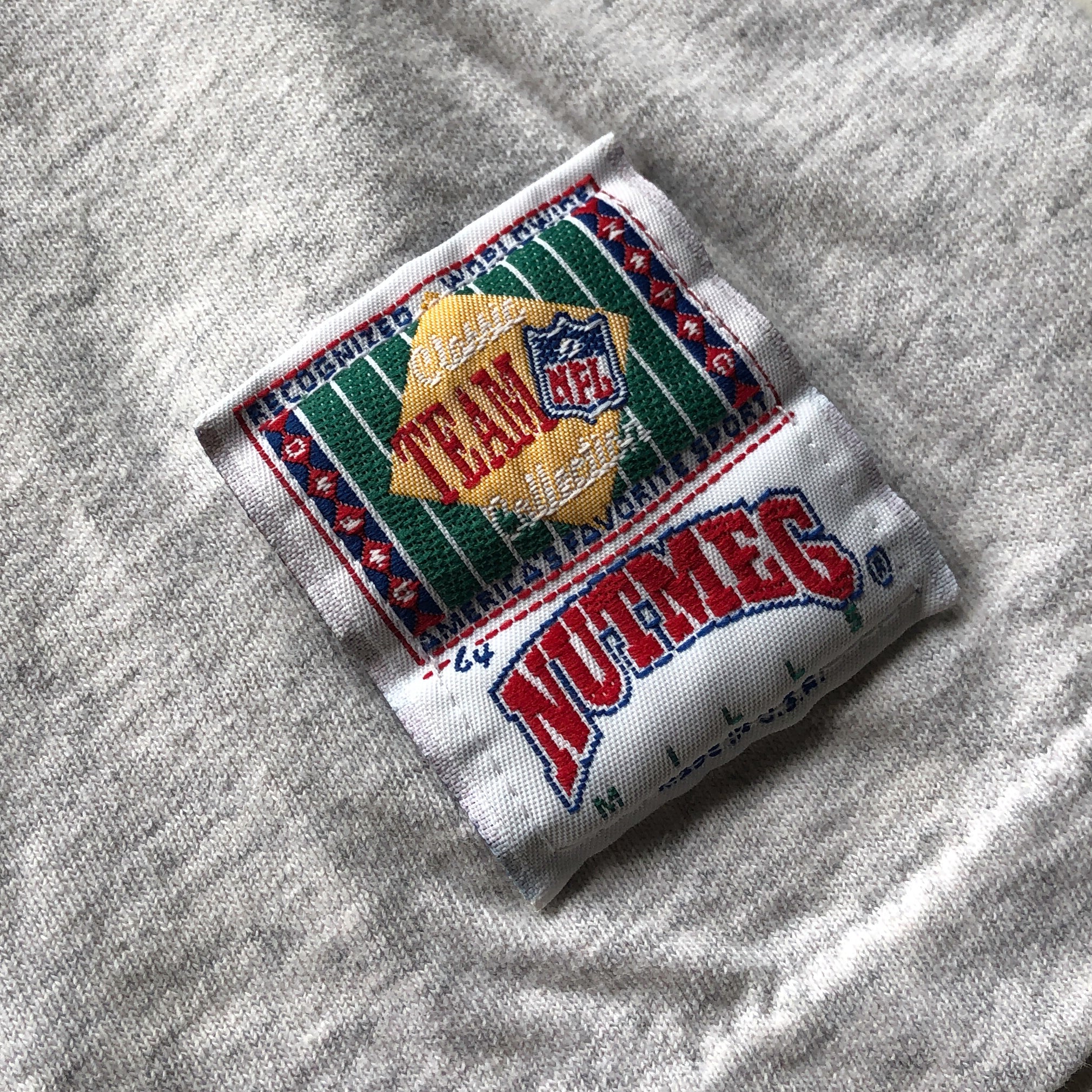 WESTSIDE STOREY VINTAGE | VINTAGE 90'S NUTMEG EMBROIDERED NFL CHIEFS ASH GREY T-SHIRT - Westside Storey