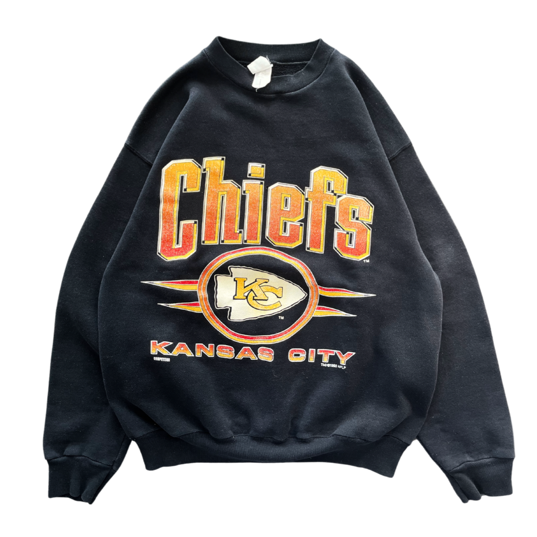 WESTSIDE STOREY VINTAGE | VINTAGE 1993 OLD ENGLISH GRADIENT KC CHIEFS SWEATSHIRT - BLACK - Westside Storey