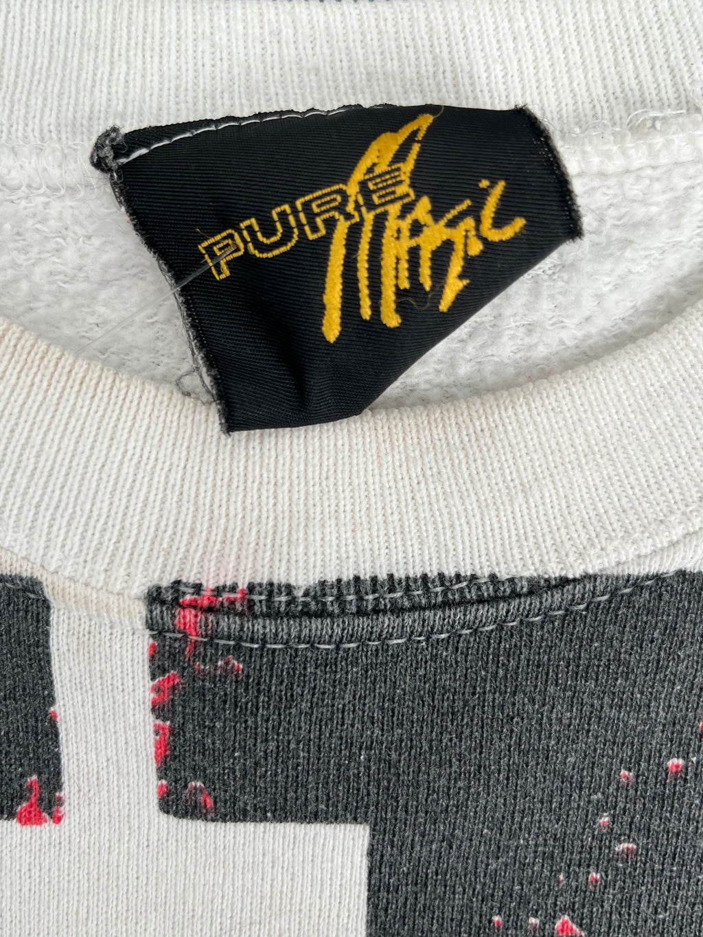 WESTSIDE STOREY VINTAGE | VINTAGE 90S AOP MAGIC KC CHIEFS SWEATSHIRT- WHITE - Westside Storey