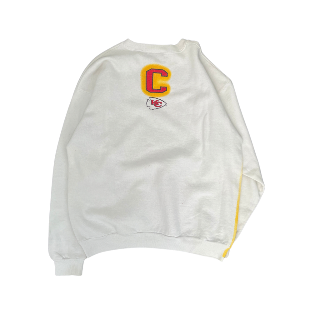 WESTSIDE STOREY VINTAGE | VINTAGE 90S AOP MAGIC KC CHIEFS SWEATSHIRT- WHITE - Westside Storey