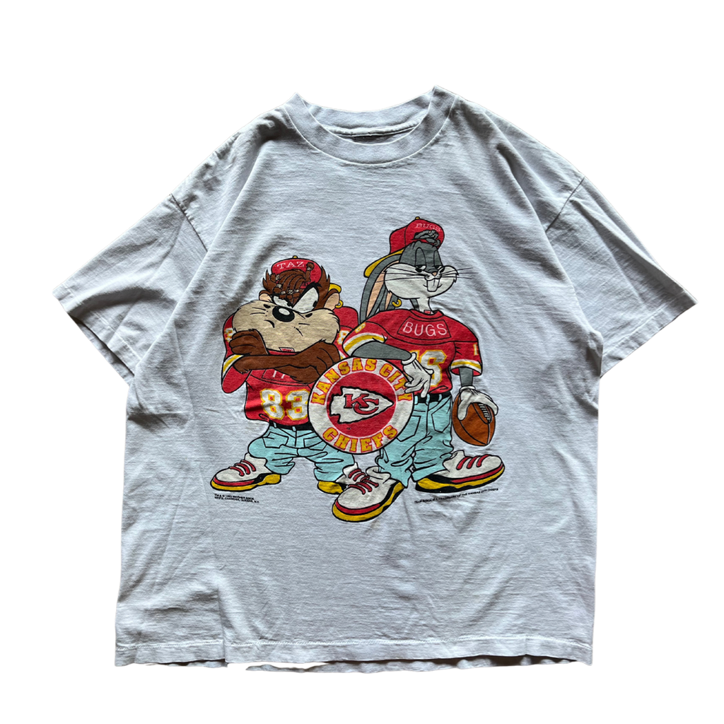 WESTSIDE STOREY VINTAGE | VINTAGE 1993 LOONEY TUNES BUGS, TAZ  KC CHIEFS T-SHIRT - Westside Storey