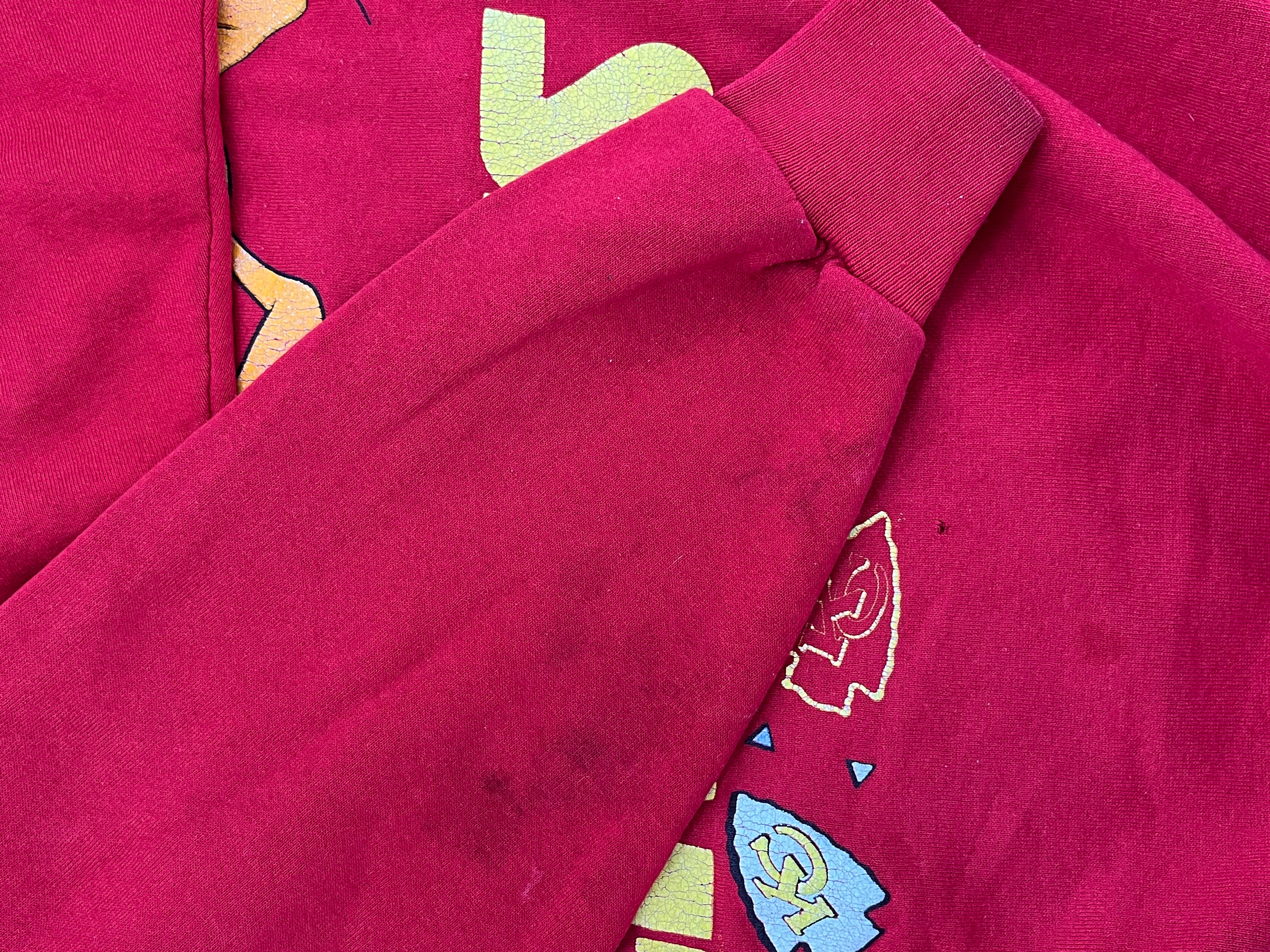 WESTSIDE STOREY VINTAGE | VINTAGE 90S TWEETY BIRD LOONEY TUNES KC CHIEFS SWEATSHIRT- RED - Westside Storey