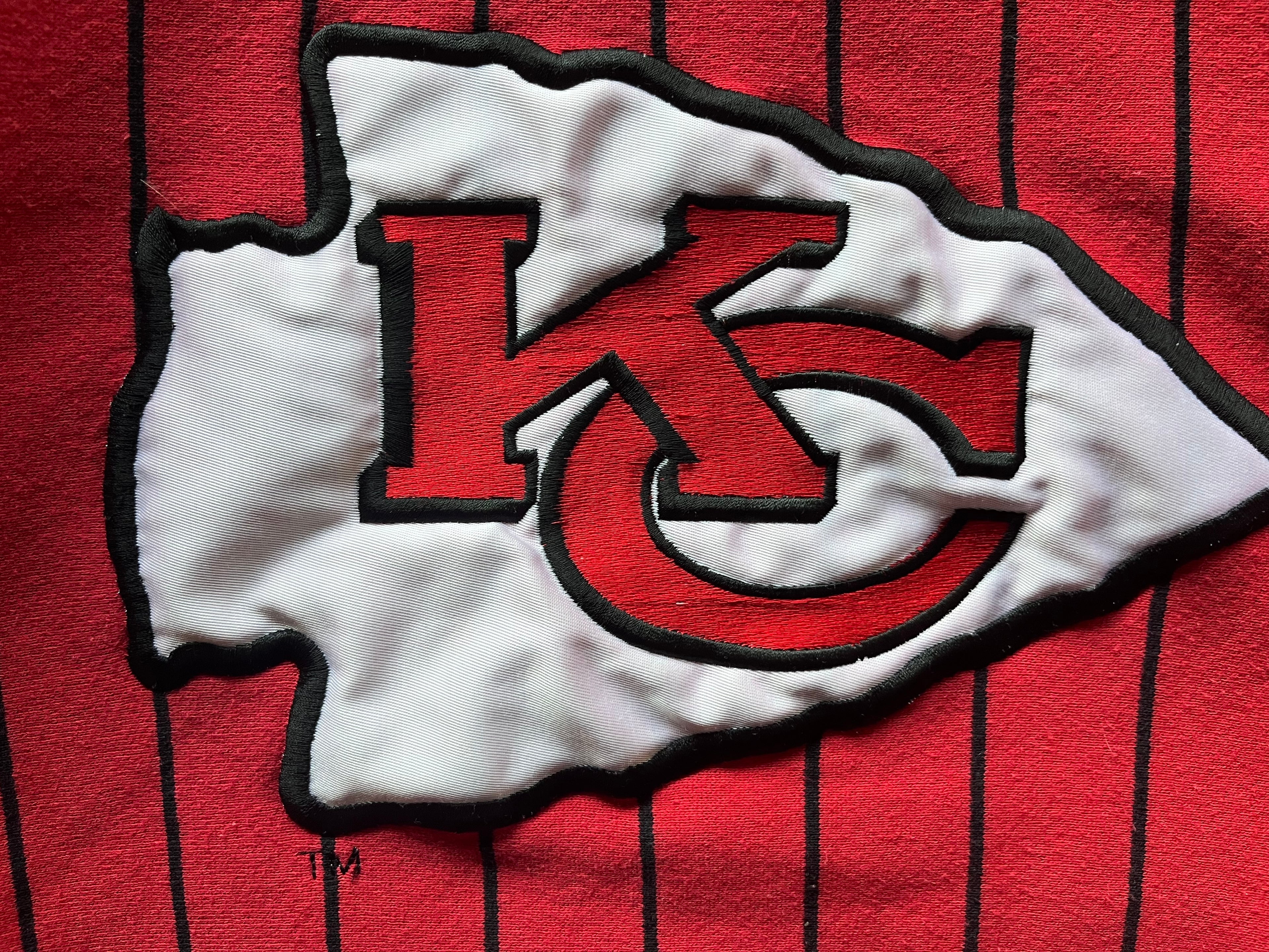 WESTSIDE STOREY VINTAGE | VINTAGE 90S STRIPED DOUBLE COLLAR MOCK NECK KC CHIEFS SWEATSHIRT - Westside Storey