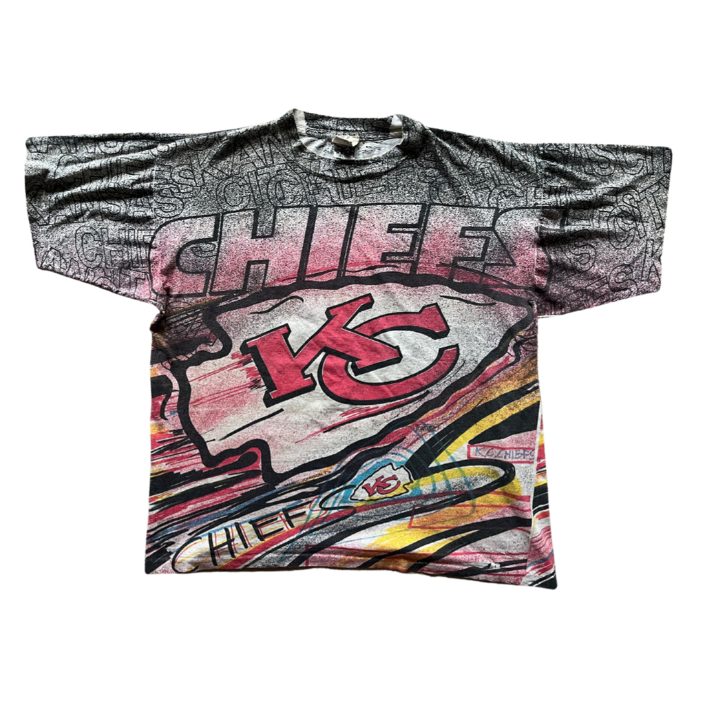 WESTSIDE STOREY VINTAGE | VINTAGE 90S CRAZY MAGIC JOHNSON AOP KC CHIEFS T-SHIRT - Westside Storey