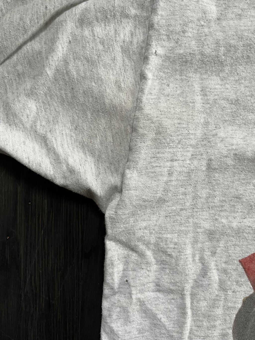 WESTSIDE STOREY VINTAGE | VINTAGE 90S KC CHIEFS JOE MONTANA CHARACTER T-SHIRT - GRAY - Westside Storey