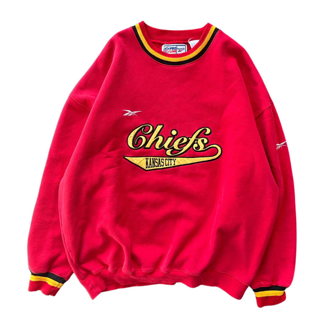 WESTSIDE STOREY VINTAGE | VINTAGE 90S PROLINE STITCHED KC CHIEFS SWEATSHIRT - RED - Westside Storey
