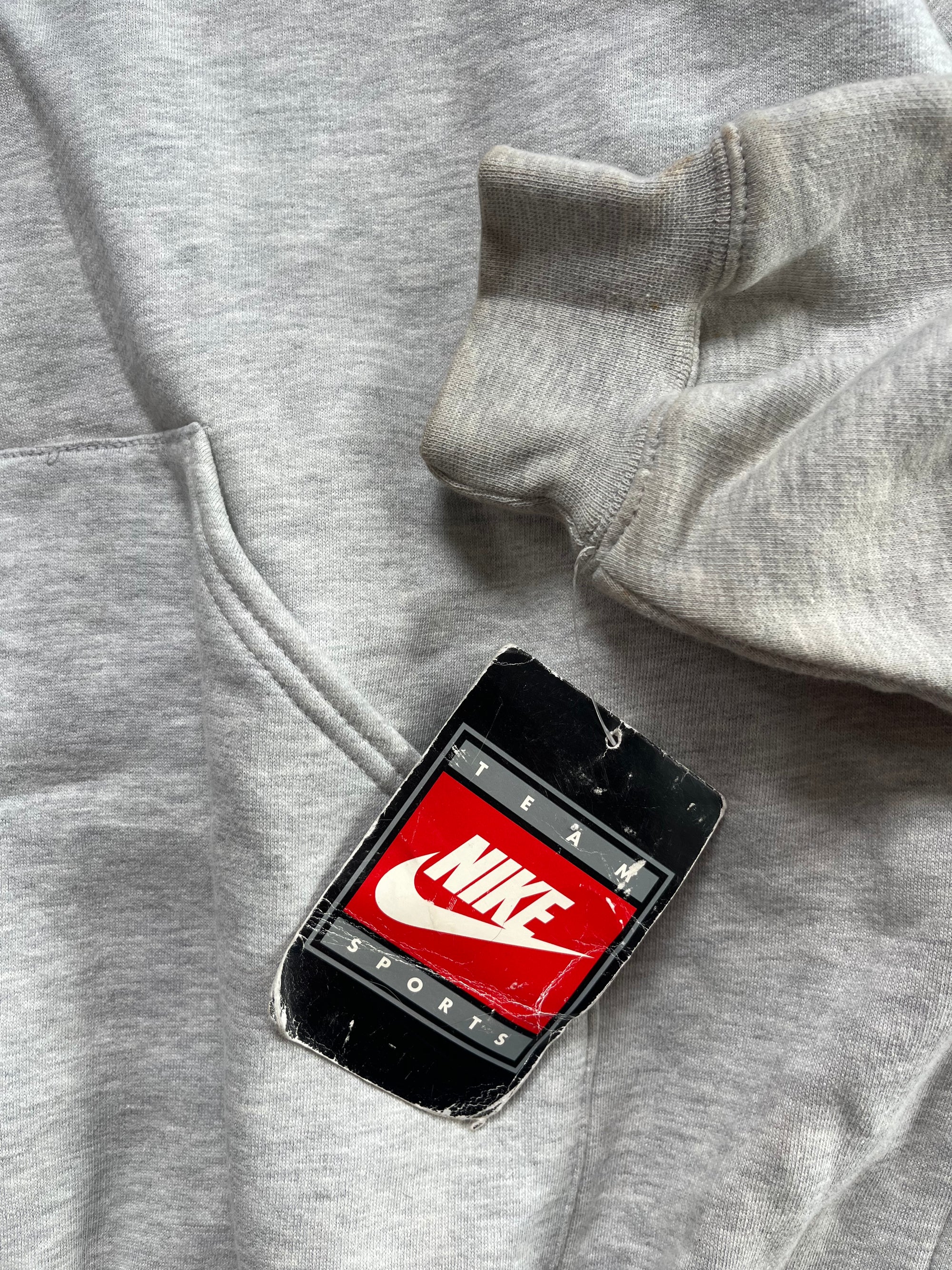 WESTSIDE STOREY VINTAGE | VINTAGE 90S KU JAYHAWKS NIKE MIDDLE SWOOSH DEADSTOCK NWT GREY HOODIE SWEATSHIRT