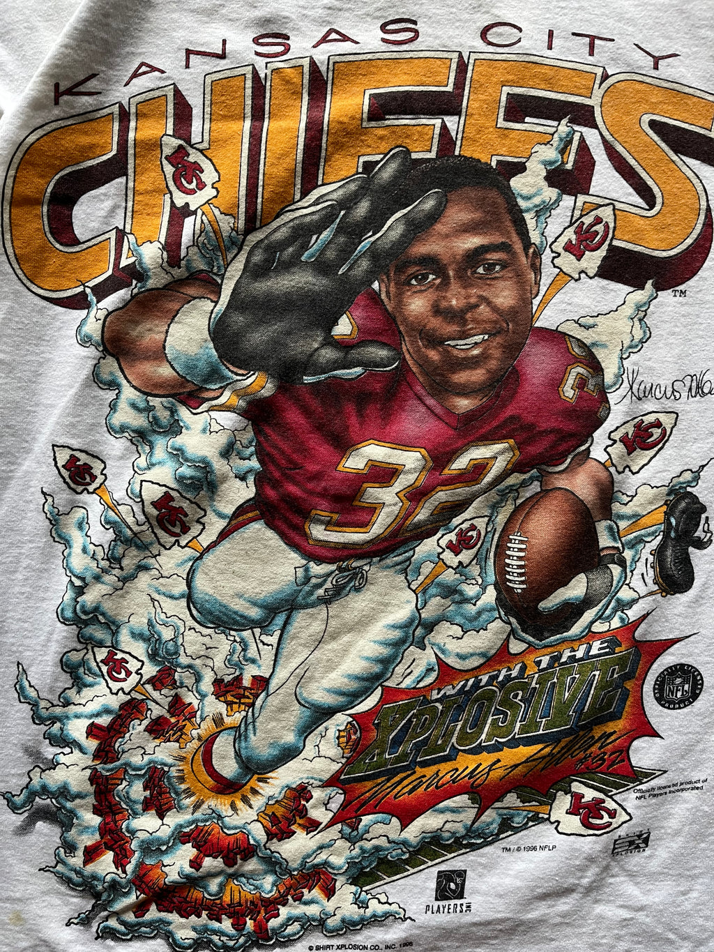 WESTSIDE STOREY VINTAGE | VINTAGE 1996 MARCUS ALLEN CARICATURE CHIEFS T-SHIRT - Westside Storey