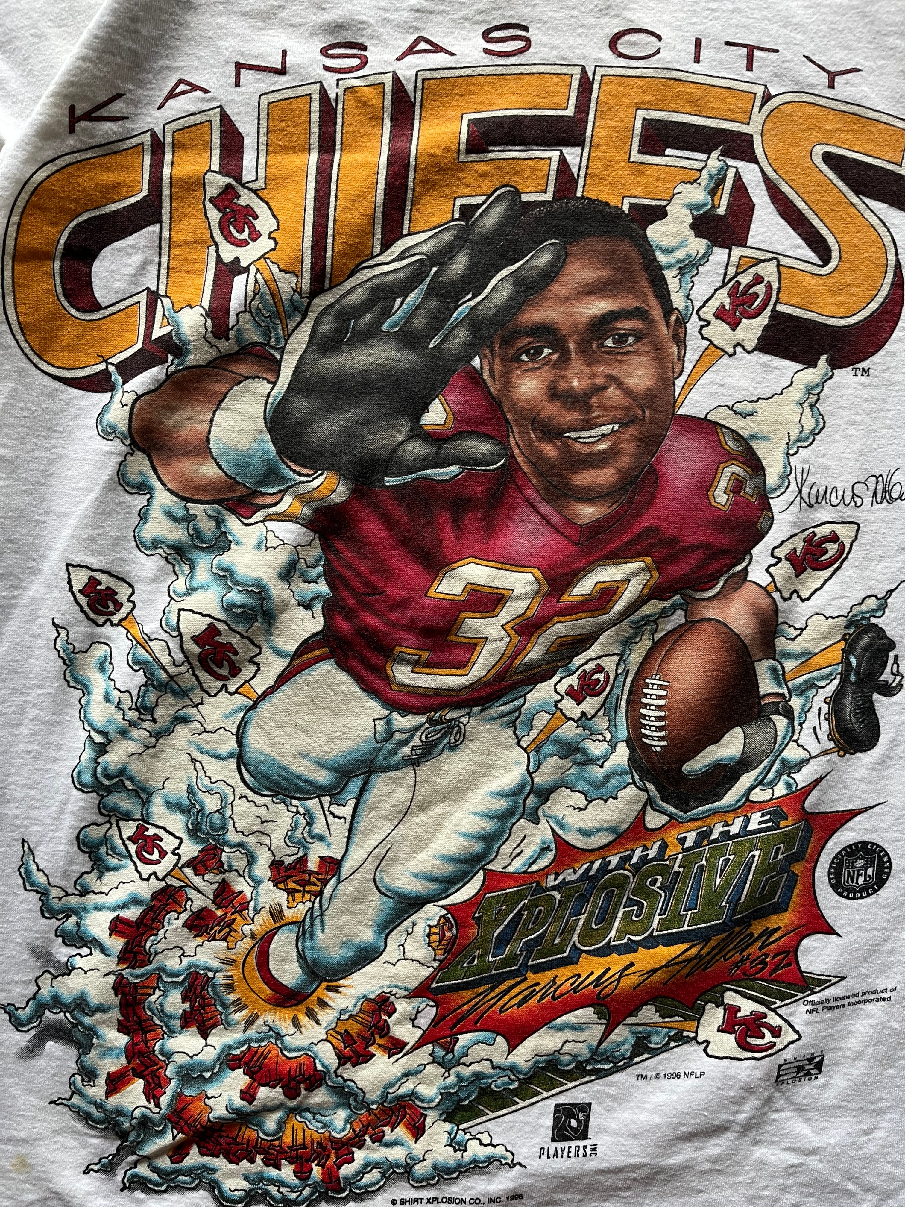 WESTSIDE STOREY VINTAGE | VINTAGE 1996 MARCUS ALLEN CARICATURE CHIEFS T-SHIRT - Westside Storey