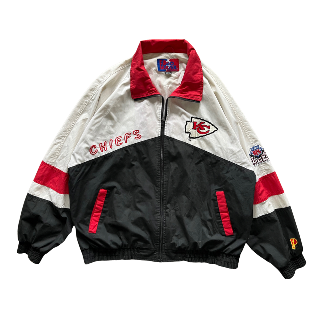 WESTSIDE STOREY VINTAGE | VINTAGE 90S KC CHIEFS EMBROIDERED SPELLOUT PROPLAYER WINDBREAKER JACKET - BLACK/WHITE - Westside Storey