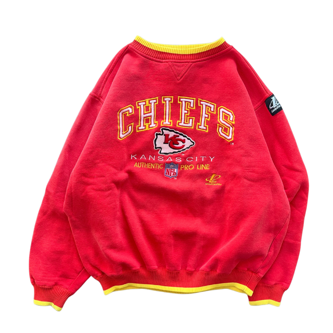 WESTSIDE STOREY VINTAGE | VINTAGE 90S PROLINE KC CHIEFS STITCHED SWEATSHIRT - RED - Westside Storey