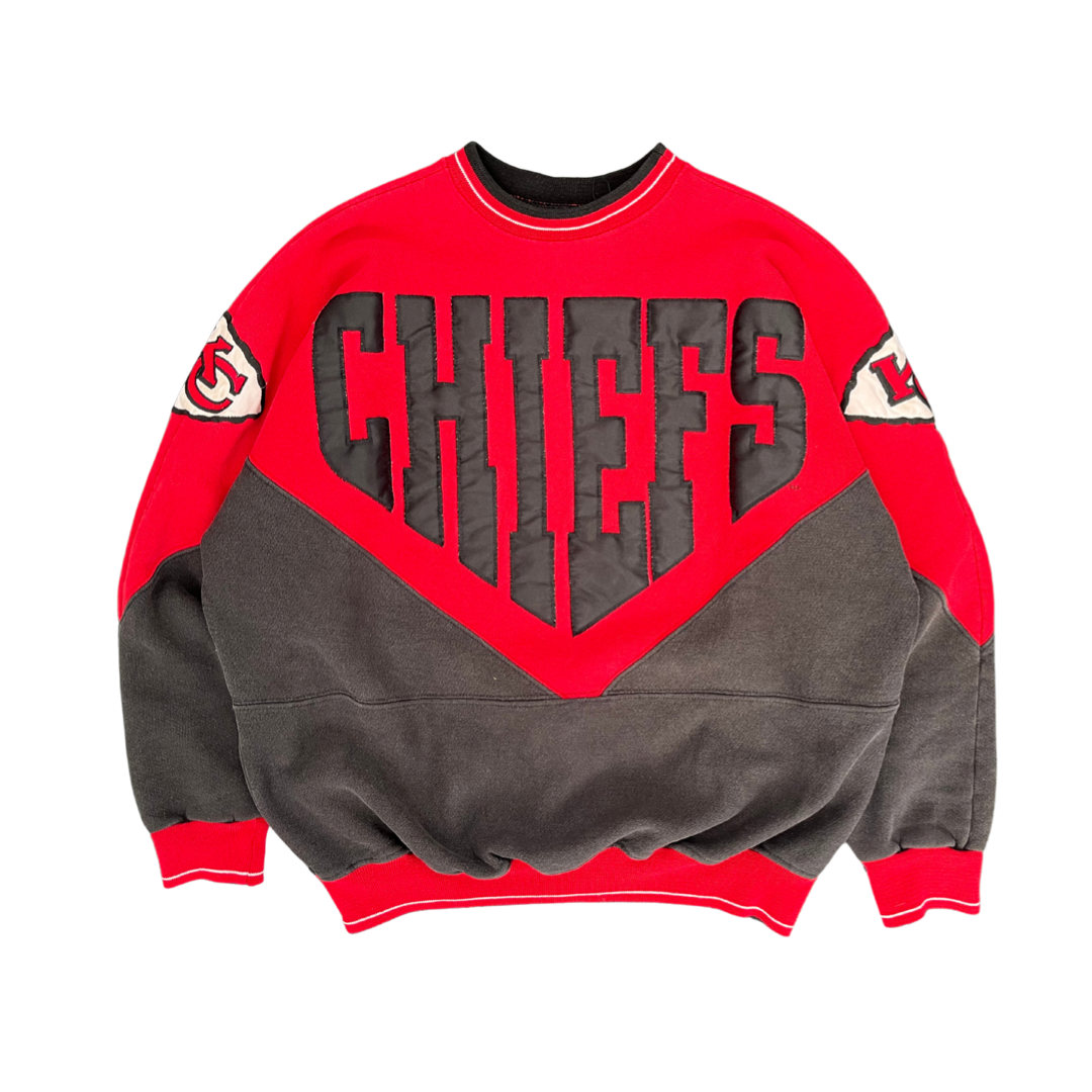 WESTSIDE STOREY VINTAGE | VINTAGE 90S LEGENDS STITCHED SPELLOUT KC CHIEFS TAYLOR SWIFT SWEATSHIRT- RED/BLACK - Westside Storey
