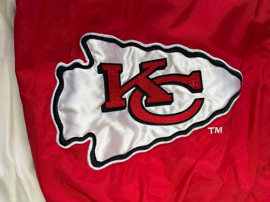 WESTSIDE STOREY VINTAGE | VINTAGE 90S PROLINE SHARKTOOTH KC CHIEFS WINDBREAKER JACKET - RED/YELLOW (AS-IS) - Westside Storey
