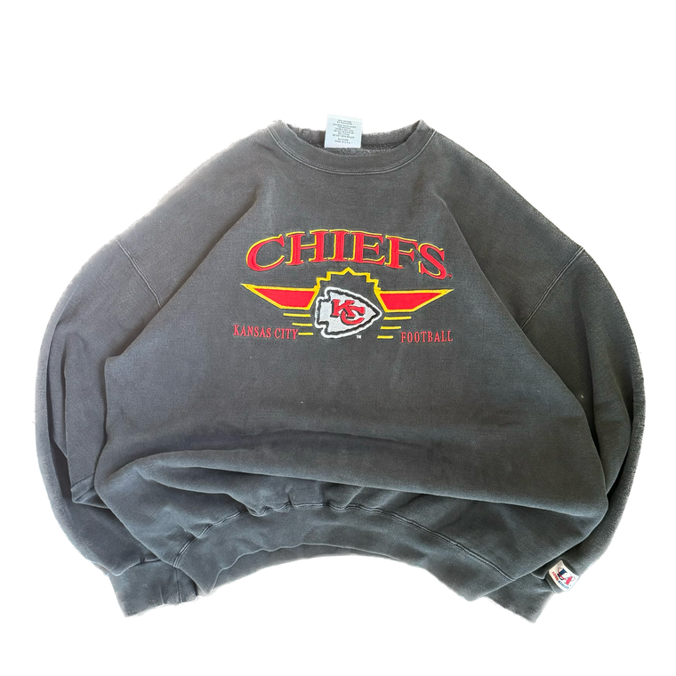 WESTSIDE STOREY VINTAGE | VINTAGE 90'S KC CHIEFS LOGO ATHLETIC (LITTLE MARKS) - BLACK