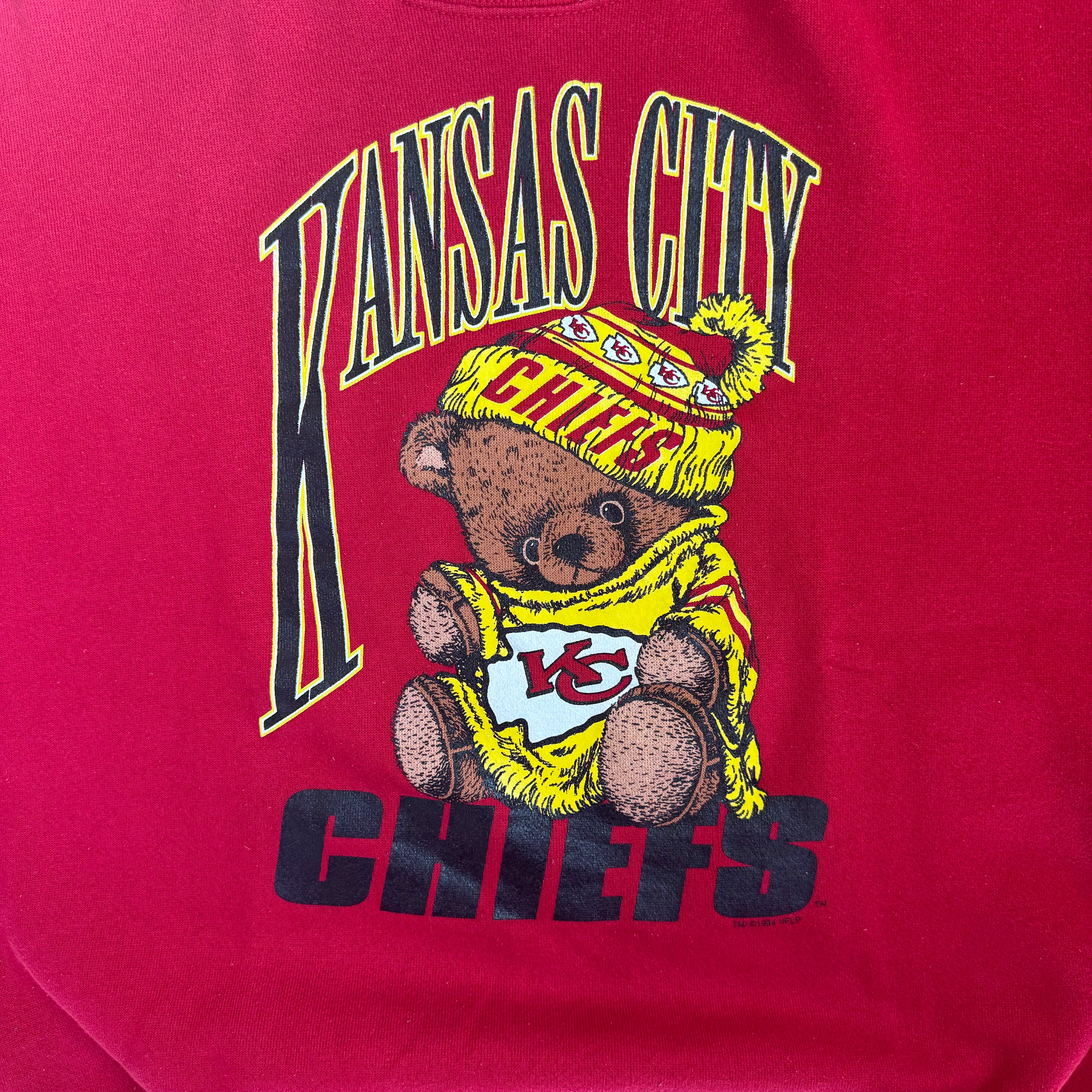 WESTSIDE STOREY VINTAGE | VINTAGE 90'S KC CHIEFS TEDDY BEAR SWEATSHIRT - RED - Westside Storey