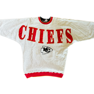 WESTSIDE STOREY VINTAGE | VINTAGE 90'S LEGENDS KC CHIEFS SPELLOUT SWEATSHIRT - GRAY - Westside Storey