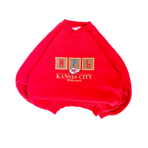 WESTSIDE STOREY VINTAGE | VINTAGE 90'S KC CHIEFS NFL EMBROIDERED SWEATSHIRT - RED - Westside Storey