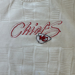 WESTSIDE STOREY VINTAGE | VINTAGE 90'S KC CHIEFS ANTIQUA KNIT SWEATER - WHITE - Westside Storey