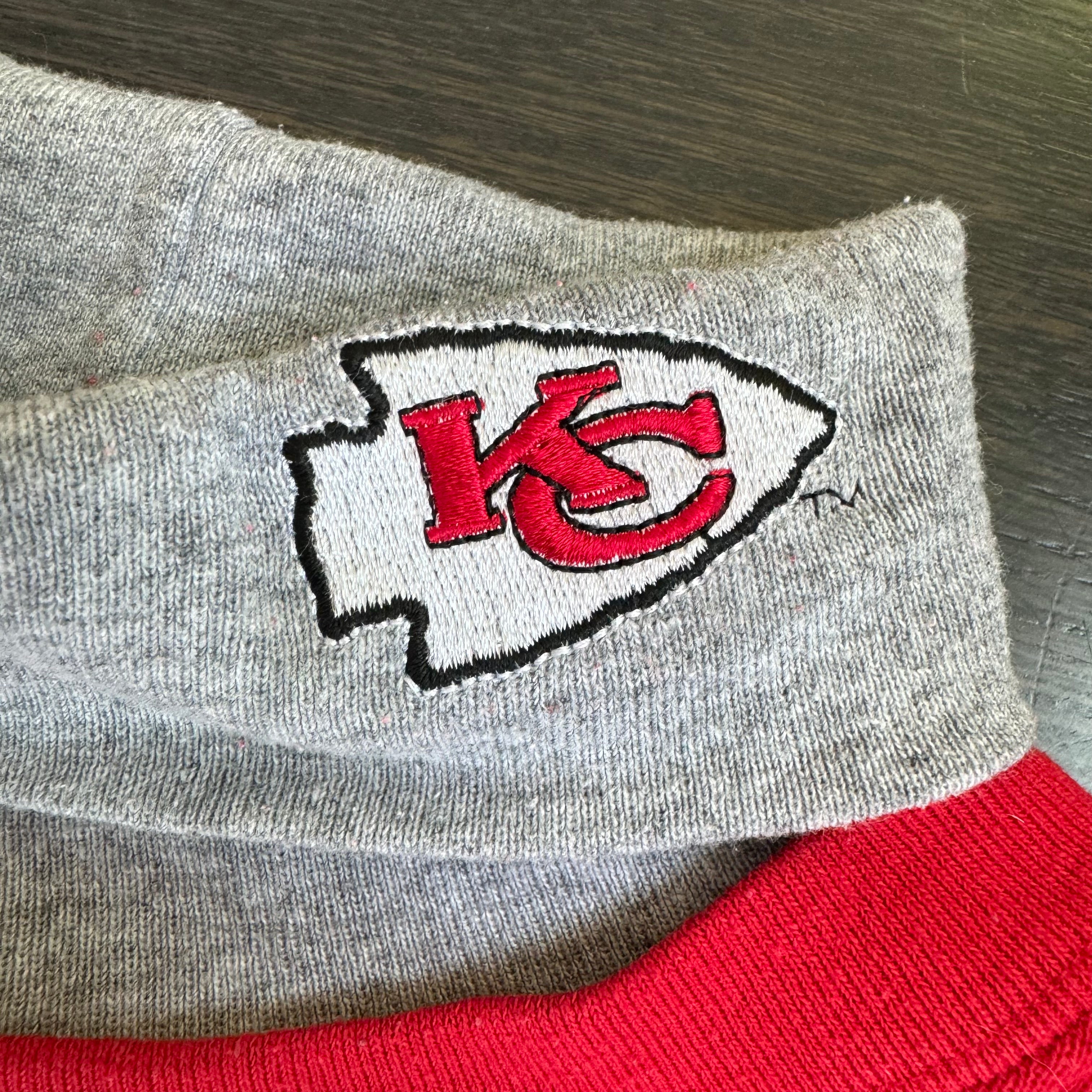 WESTSIDE STOREY VINTAGE | VINTAGE 90'S KC TURTLENECK SWEATSHIRT - RED - Westside Storey