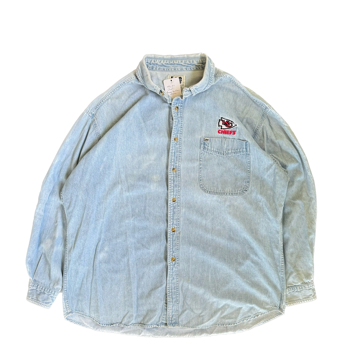 WESTSIDE STOREY VINTAGE | VINTAGE KC CHIEFS DENIM BUTTON DOWN - BLUE