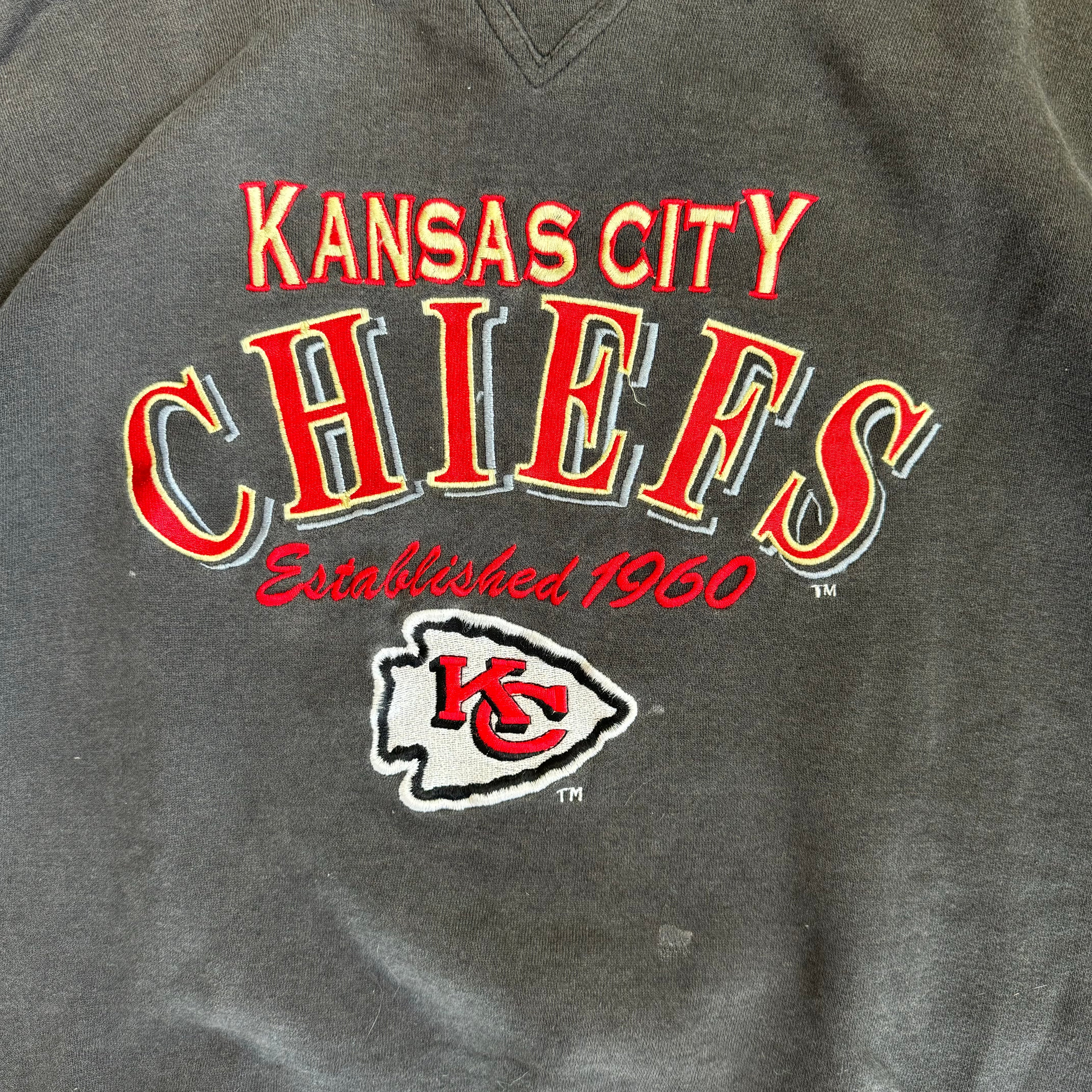 WESTSIDE STOREY VINTAGE | VINTAGE 90'S LOGO ATHLETIC KC CHIEFS SWEATSHIRT *AS IS - BLACK - Westside Storey