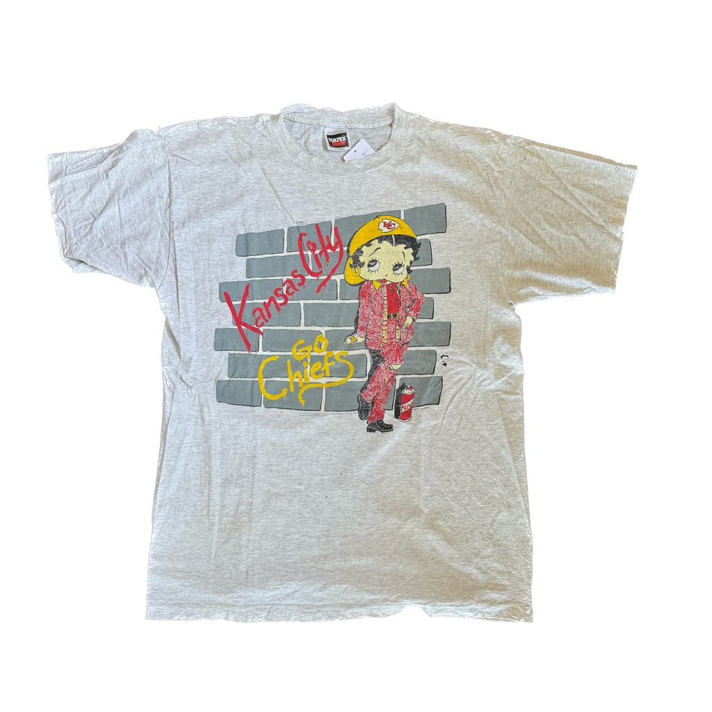 WESTSIDE STOREY VINTAGE | VINTAGE 90'S KC CHIEFS BETTY BOOP GRAFFITI T-SHIRT (THRASHED) - XL Westside Storey