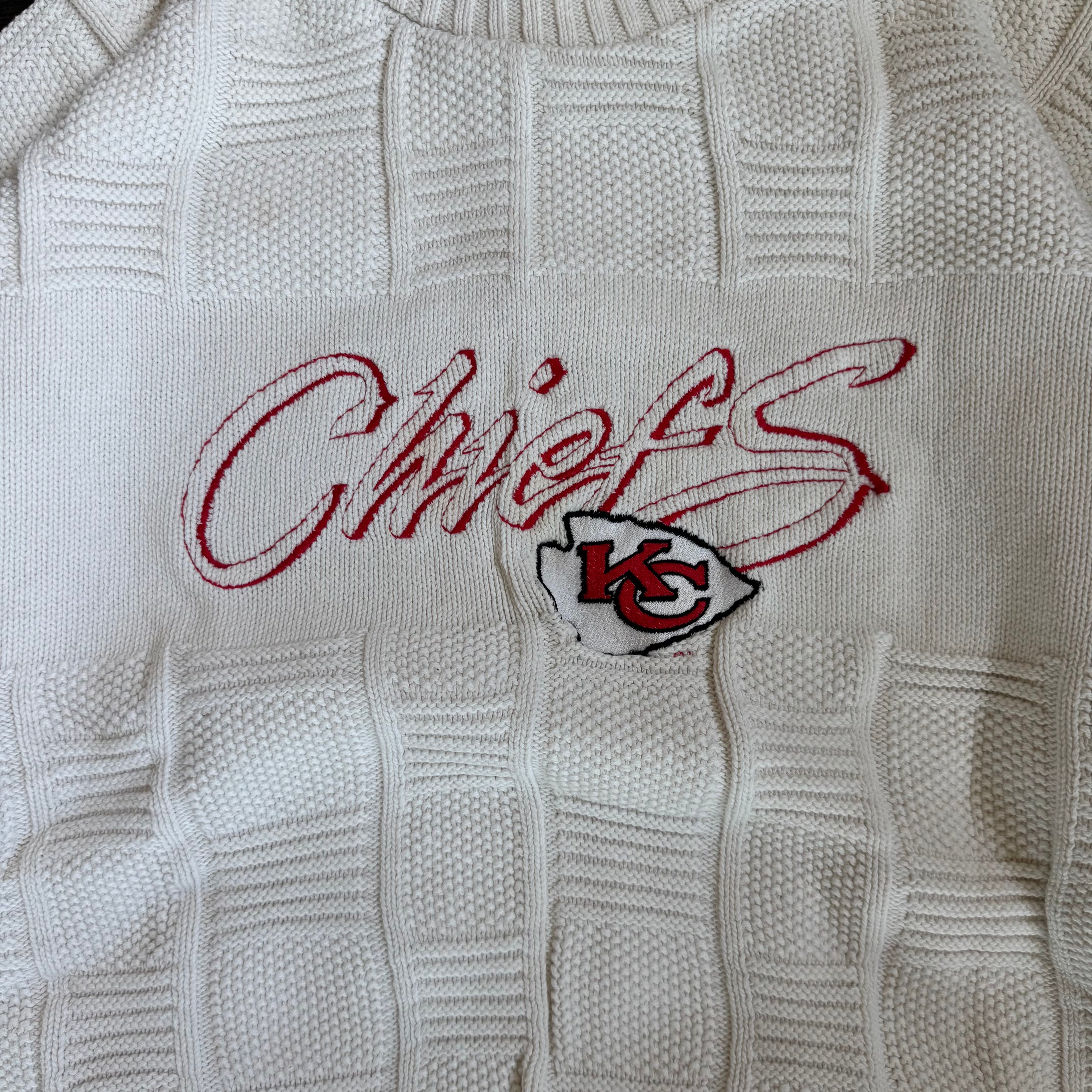 WESTSIDE STOREY VINTAGE | VINTAGE 90'S ANTIGUA KC CHIEFS CREAM KNIT SWEATER - CREAM Westside Storey