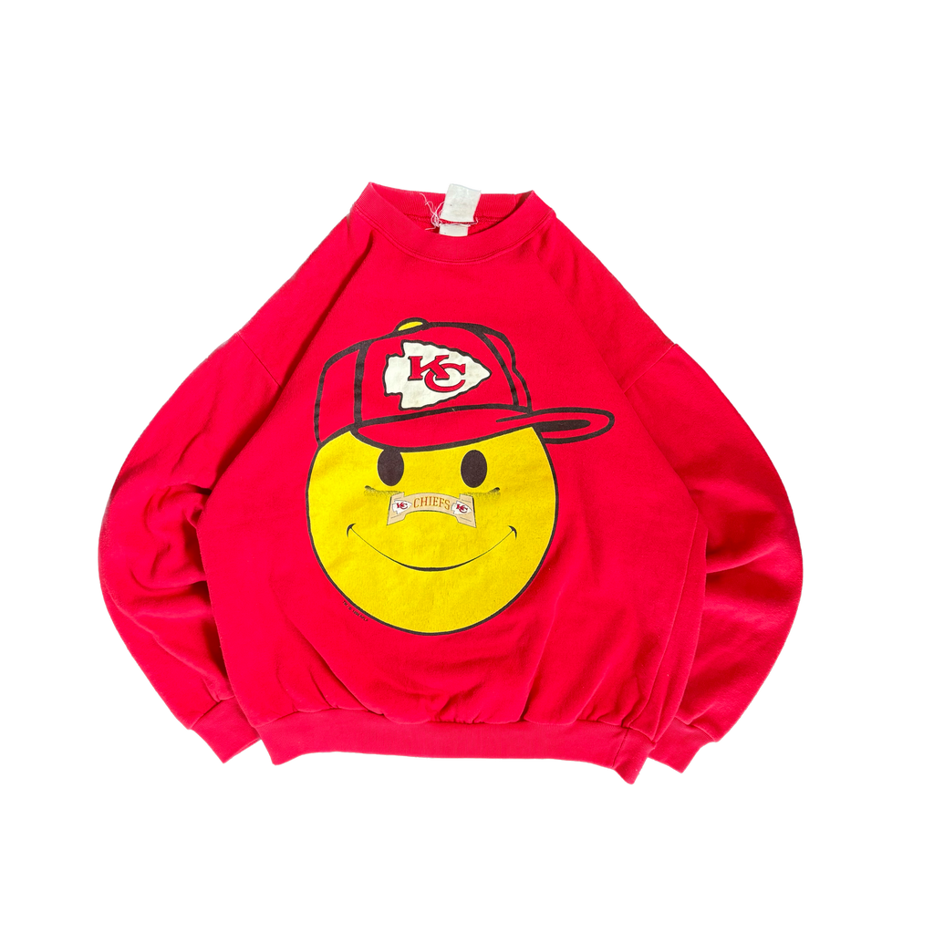 WESTSIDE STOREY VINTAGE | VINTAGE 90'S KC CHIEFS SMILEY SWEATSHIRT - RED - Westside Storey