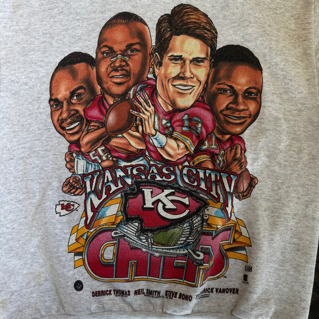 WESTSIDE STOREY VINTAGE | VINTAGE 90'S KC CHIEFS CARICATURE DERRICK THOMAS NEIL SMITH SWEATSHIRT - GRAY Westside Storey