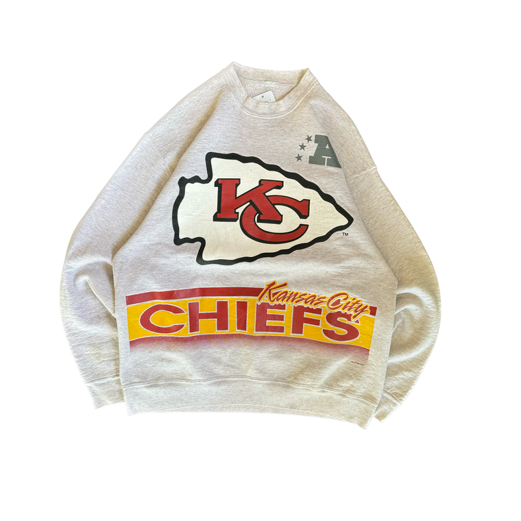 WESTSIDE STOREY VINTAGE | VINTAGE 90'S KC CHIEFS SALEM ALL OVER PRINT SWEATSHIRT - GRAY