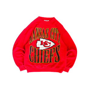 WESTSIDE STOREY VINTAGE | VINTAGE 90'S KC CHIEFS LARGE GRAPHIC SWEATSHIRT - RED - Westside Storey