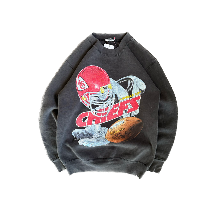 WESTSIDE STOREY VINTAGE | VINTAGE 90'S KC CHIEFS BLACK FADED SWEATSHIRT - BLACK