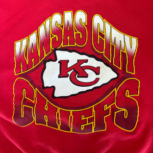 WESTSIDE STOREY VINTAGE | VINTAGE 90'S KC CHIEFS SWEATSHIRT *SMALL MARK ON RIGHT SIDE - RED - Westside Storey