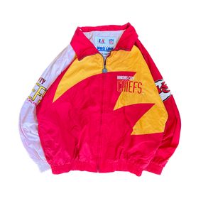 WESTSIDE STOREY VINTAGE | VINTAGE 90'S KC CHIEFS LOGO ATHLETIC SHARKTOOTH JACKET - RED - Westside Storey