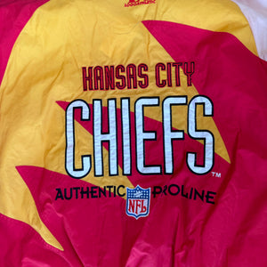 WESTSIDE STOREY VINTAGE | VINTAGE 90'S KC CHIEFS LOGO ATHLETIC SHARKTOOTH JACKET - RED - Westside Storey