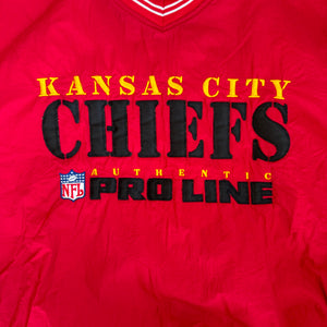 WESTSIDE STOREY VINTAGE | VINTAGE 90'S KC CHIEFS RUSSELL WINDBREAKER - RED - Westside Storey