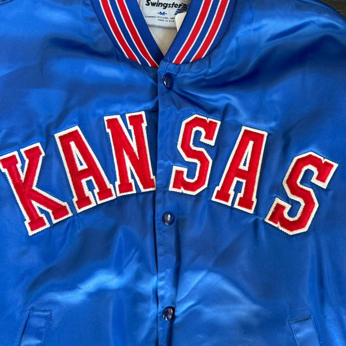 WESTSIDE STOREY VINTAGE | VINTAGE 90'S CLEAN KANSAS WESTSIDE STOREY VINTAGE | VINTAGE 90'S CLEAN KANSAS