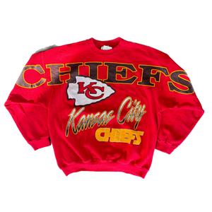 WESTSIDE STOREY VINTAGE | VINTAGE 90'S KC CHIEFS CLIFF ENGLE SPELLOUT SWEATSHIRT - RED - Westside Storey