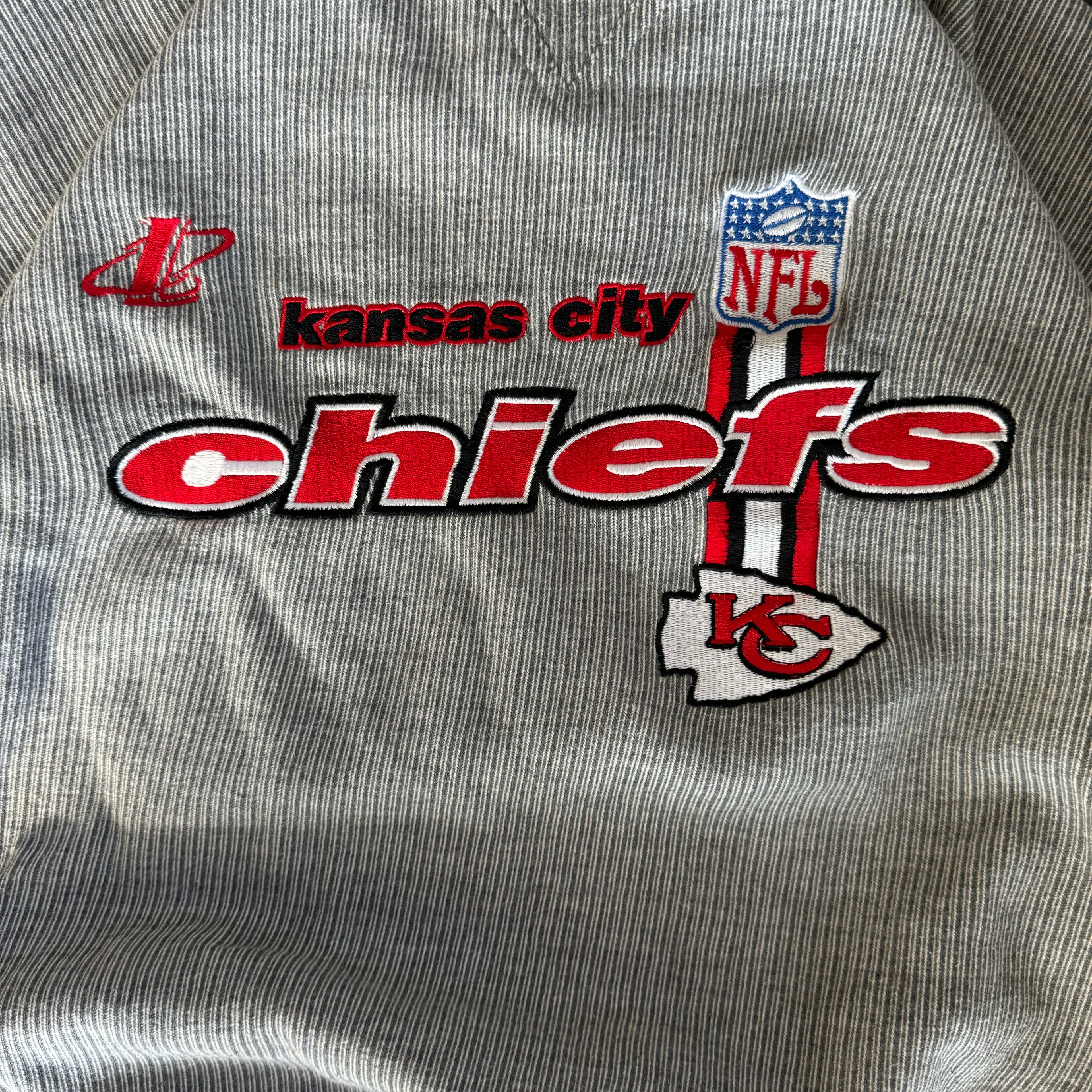 WESTSIDE STOREY VINTAGE | VINTAGE 90'S KC CHIEFS LOGO 7 RIBBED SWEATSHIRT - GRAY - Westside Storey