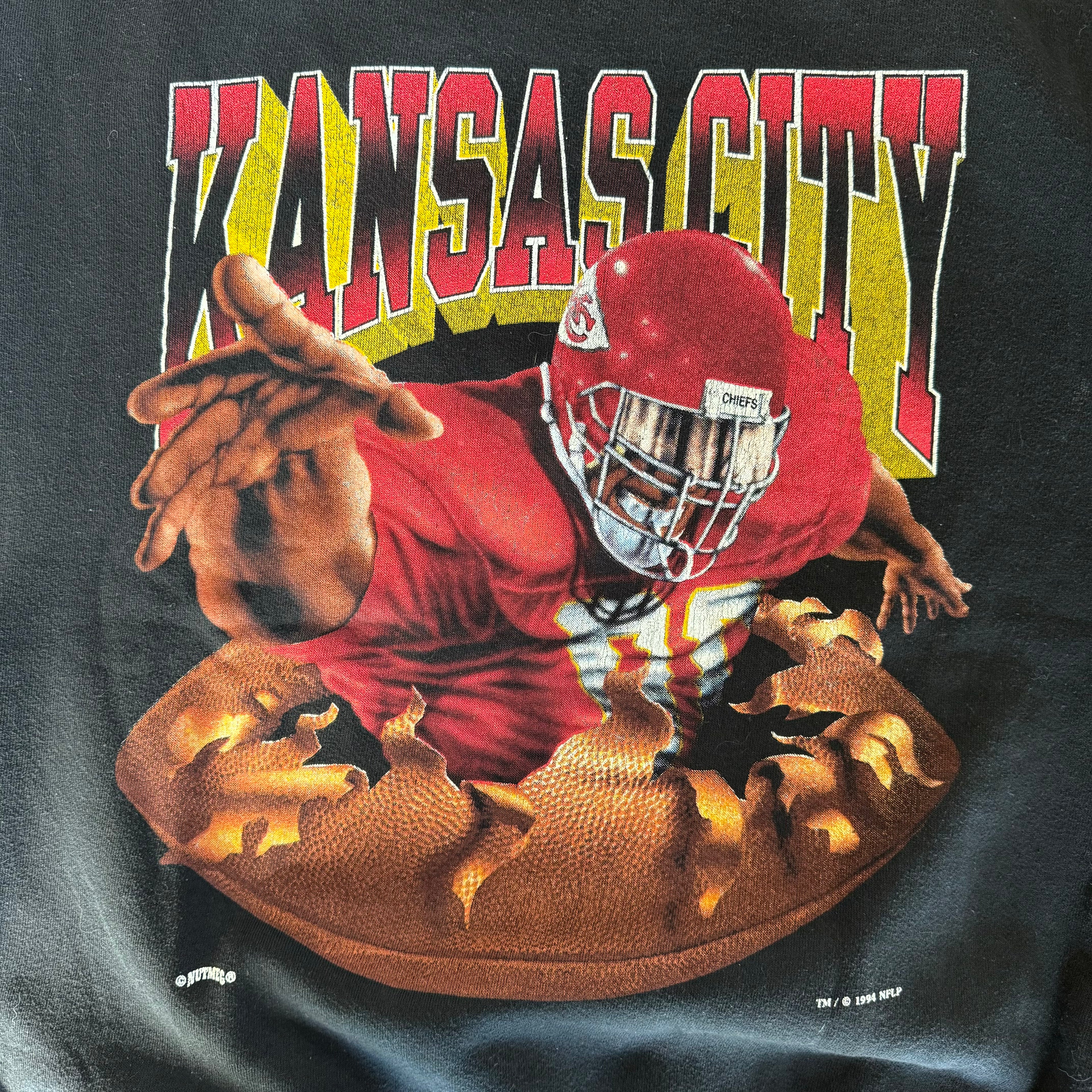 WESTSIDE STOREY VINTAGE | VINTAGE 90'S KC CHIEFS NUTMEG DOUBLE SIDED SWEATSHIRT - BLACK - Westside Storey