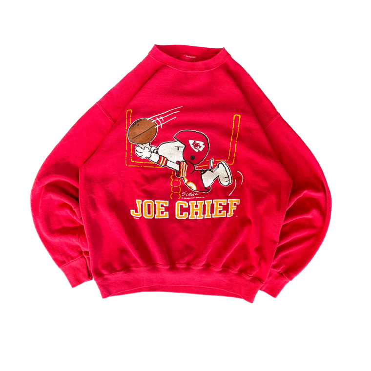 WESTSIDE STOREY VINTAGE | VINTAGE 90'S KC CHIEFS JOE CHIEF SNOOPY SWEATSHIRT - RED