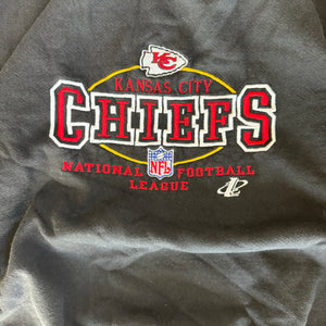WESTSIDE STOREY VINTAGE | VINTAGE 90'S KC CHIEFS LOGO ATHLETIC EMBROIDERED SWEATSHIRT - BLACK - Westside Storey